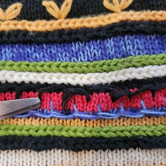 Vintage White Stag Women's Knit Embroidered Long Line Vest, Size 14W/16W - Picture 8 of 12